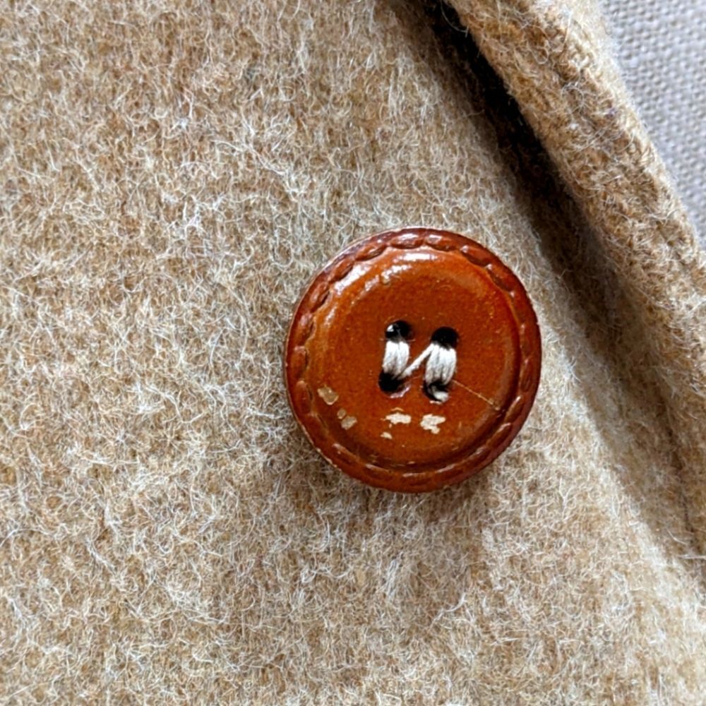 Lakeland USA Men's Tan Three Button Wool Long Coat Size 40 - Picture 9 of 11